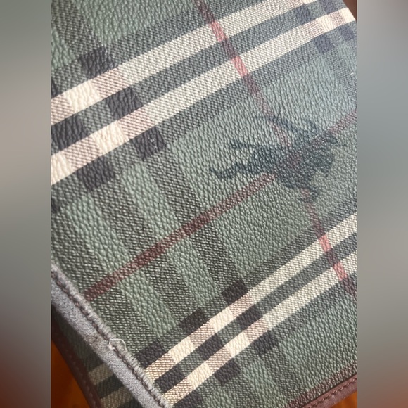 Vintage Burberry clutch - Picture 4 of 11